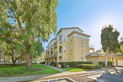 4 Woodcrest Ln #326, Aliso Viejo, CA 92656