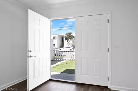 Entry Way - 426 Grant St, Oceanside, CA 92054 photo 1 of 1