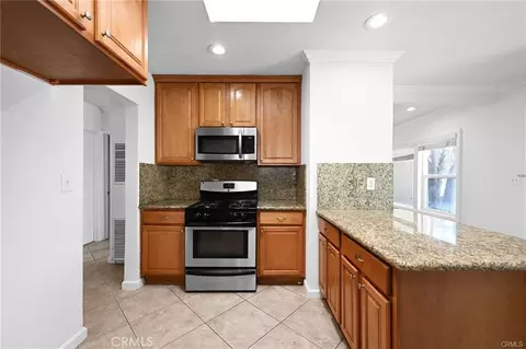 Kitchen - 426 Grant St, Oceanside, CA 92054 photo 3 of 4