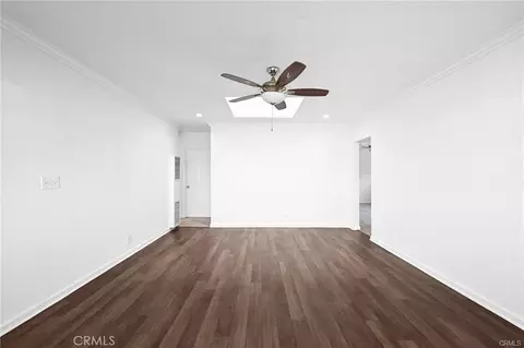 Living - 426 Grant St, Oceanside, CA 92054 photo 3 of 4