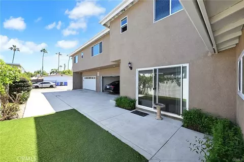 Exterior - 426 Grant St, Oceanside, CA 92054 photo 1 of 3