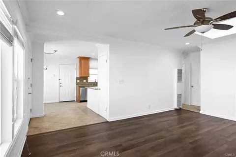 Living - 426 Grant St, Oceanside, CA 92054 photo 2 of 4