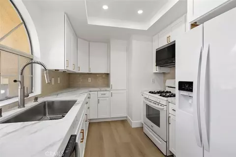 89 Alberti Aisle, Irvine, CA 92614