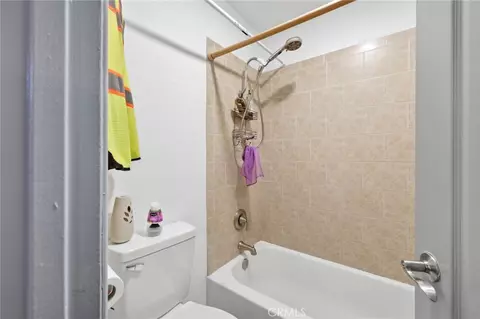 Bath - 615 Fredricks #167, Oceanside, CA 92058 photo 4 of 4
