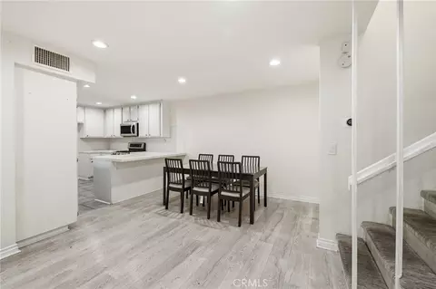 Dining - 4502 Lubbock #D, Simi Valley, CA 93063 photo 1 of 2