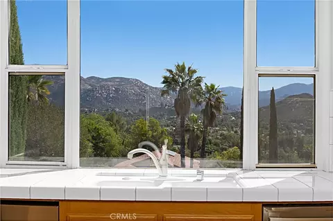 Kitchen - 16262 Oak Spgs, Ramona, CA 92065 photo 1 of 6