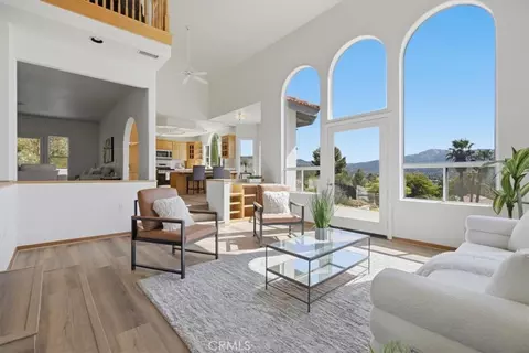 Living - 16262 Oak Spgs, Ramona, CA 92065 photo 7 of 8