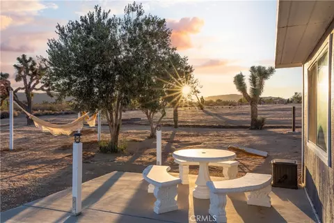 Exterior - 55780 Tracy Blvd, Yucca Valley, CA 92284 photo 11 of 12