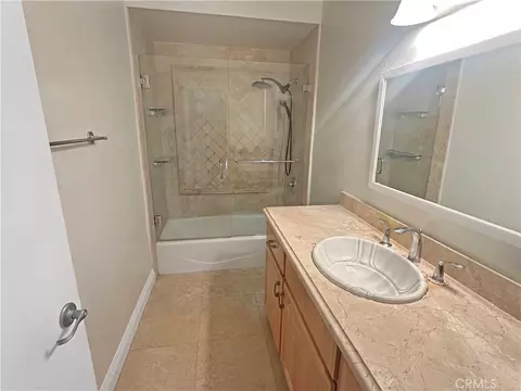 Bath - 39 Diamante, Irvine, CA 92620 photo 3 of 3