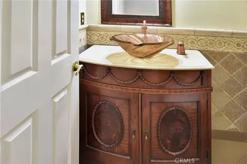 Bath - 39 Diamante, Irvine, CA 92620 photo 1 of 3