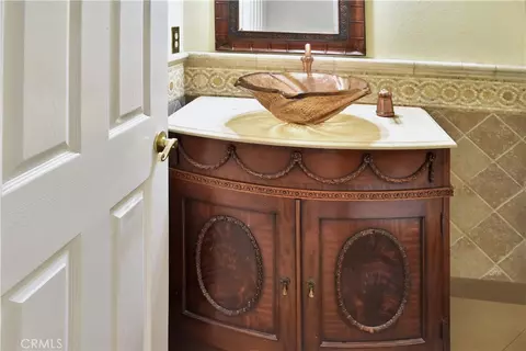 Bath - 39 Diamante, Irvine, CA 92620 photo 1 of 3
