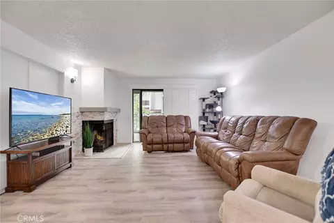 254 E Fern Ave #107, Redlands, CA 92373