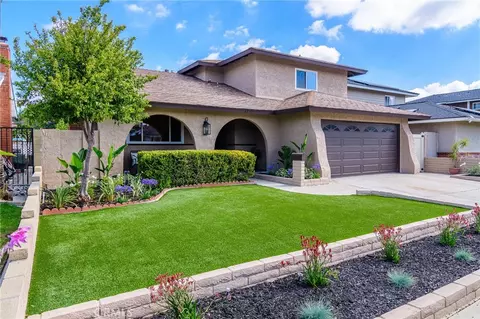 6851 Reefton Ave, Cypress, CA 90630