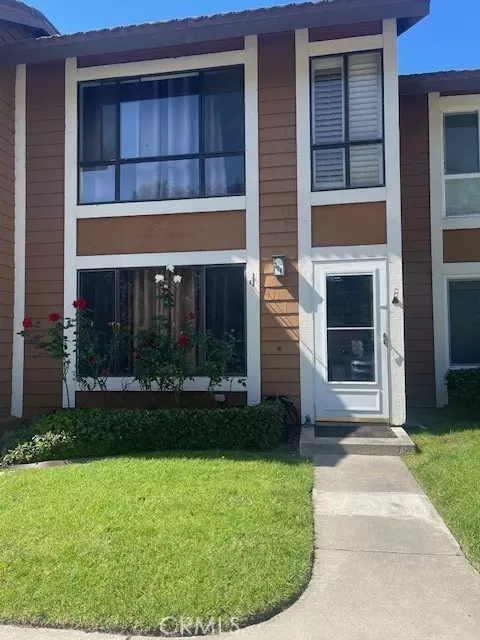 25885 Trabuco #304, Lake Forest, CA 92630