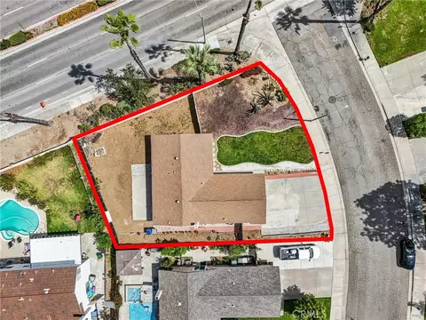 View/Area - 2111 Whitestone Dr, Riverside, CA 92506 photo 2 of 18
