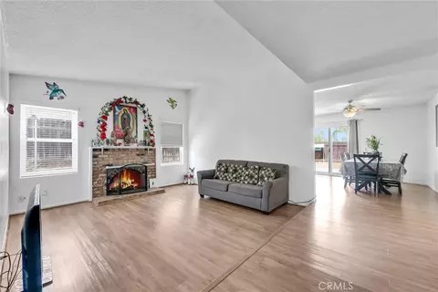 Living - 2111 Whitestone Dr, Riverside, CA 92506 photo 1 of 3