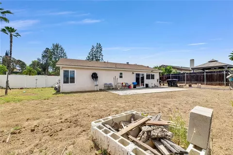 Exterior - 2111 Whitestone Dr, Riverside, CA 92506 photo 3 of 3