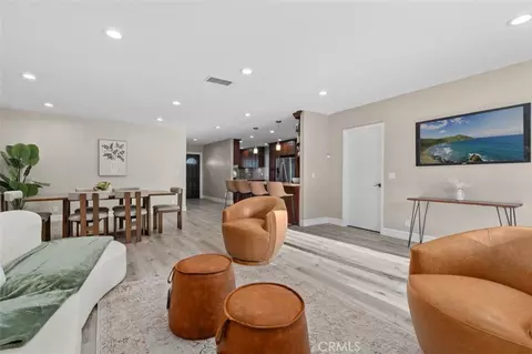 15421 Cedarwood, Midway City, CA 92655