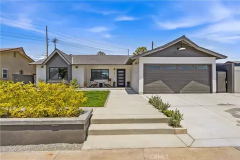 6541 Bestel Ave, Westminster, CA 92683