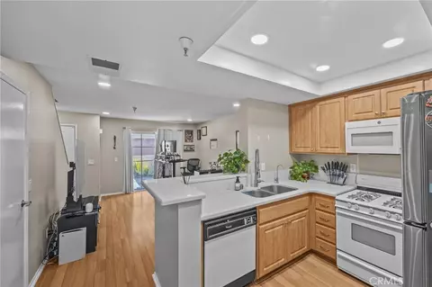 12677 8th St, Garden Grove, CA 92840