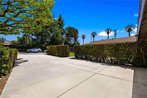 Exterior - 883 E Leadora, Glendora, CA 91741 photo 4 of 6
