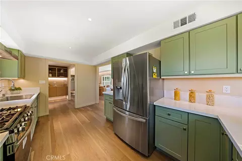 Kitchen - 883 E Leadora, Glendora, CA 91741 photo 3 of 4