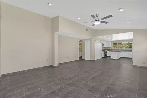 Living - 35768 Rice Cyn, Fallbrook, CA 92028 photo 2 of 4