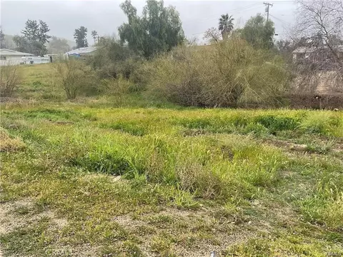1 San Jacinto Rd, Menifee, CA 92587