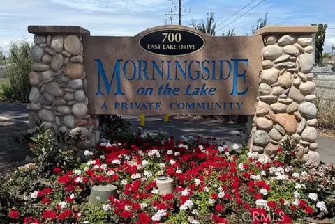 700 E Lake Dr #52, Orange, CA 92866