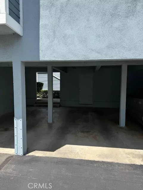 Exterior - 700 E Lake Dr #52, Orange, CA 92866 photo 2 of 12