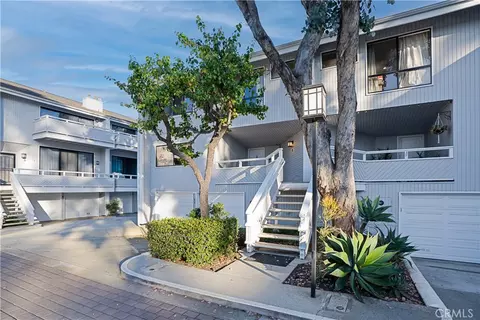 11 Mojo Ct, Newport Beach, CA 92663
