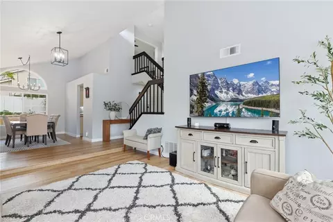31981 Lazy Glen Ln, Trabuco Canyon, CA 92679