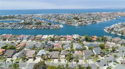 16591 Wanderer Ln, Huntington Beach, CA 92649