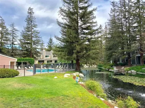 700 E Lake Dr #27, Orange, CA 92866