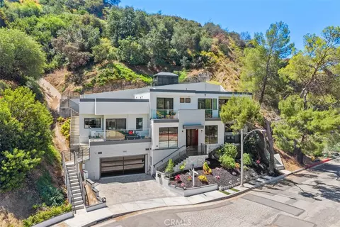 3060 Hollywell, Glendale, CA 91206