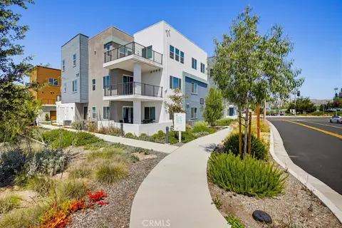 103 Baluster, Irvine, CA 92618
