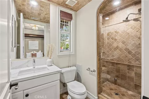 Bath - 30 Exploration, Irvine, CA 92618 photo 6 of 6