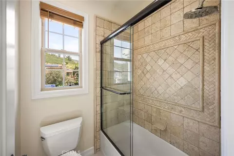 Bath - 30 Exploration, Irvine, CA 92618 photo 4 of 6