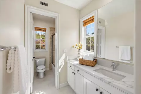 Bath - 30 Exploration, Irvine, CA 92618 photo 3 of 6