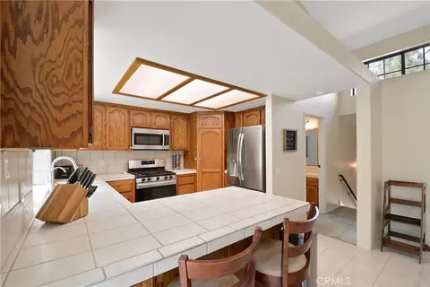 Kitchen - 1880 Blackbird Rd, Wrightwood, CA 92397 photo 2 of 2