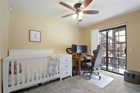 Bedroom - 1880 Blackbird Rd, Wrightwood, CA 92397 photo 3 of 5