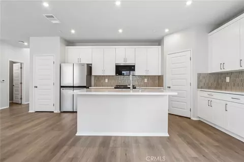28225 Via Somantano, Temecula, CA 92591 photo 11