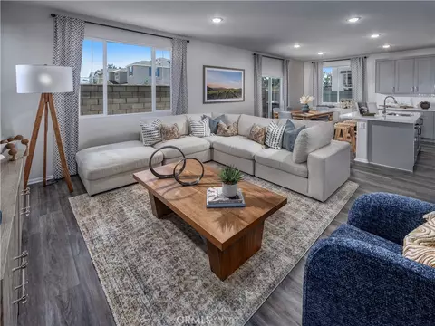 Living - 28225 Via Somantano, Temecula, CA 92591 photo 1 of 2