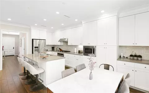 Kitchen - 231 Rodeo, Irvine, CA 92602 photo 3 of 6