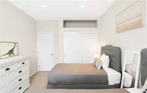 231 Rodeo, Irvine, CA 92602 photo 36