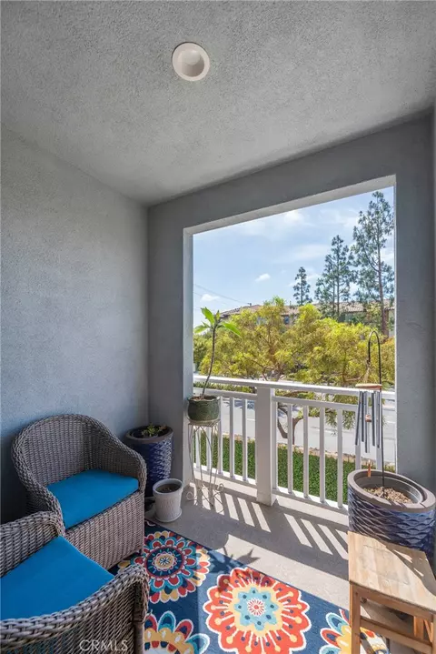 Exterior - 102 Lantana Dr, Stanton, CA 90680 photo 2 of 7