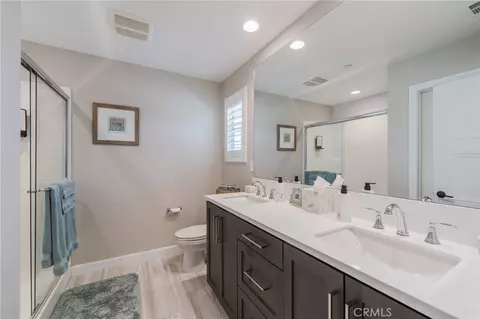 Bath - 102 Lantana Dr, Stanton, CA 90680 photo 1 of 3