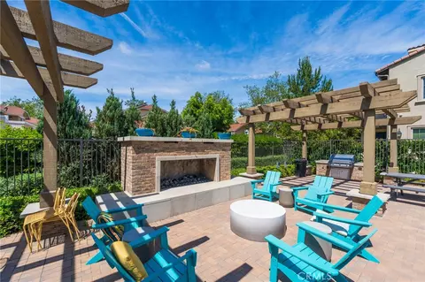 Exterior - 102 Lantana Dr, Stanton, CA 90680 photo 6 of 7