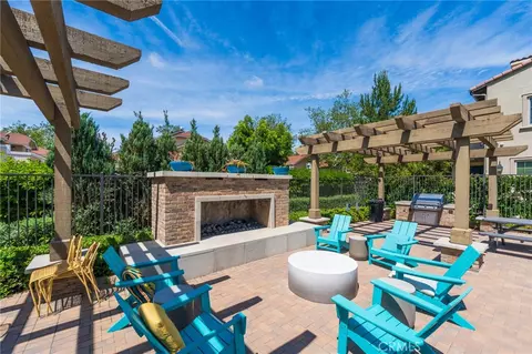 Exterior - 102 Lantana Dr, Stanton, CA 90680 photo 6 of 7