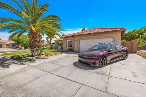 72475 Sena Ct, Thousand Palms, CA 92276